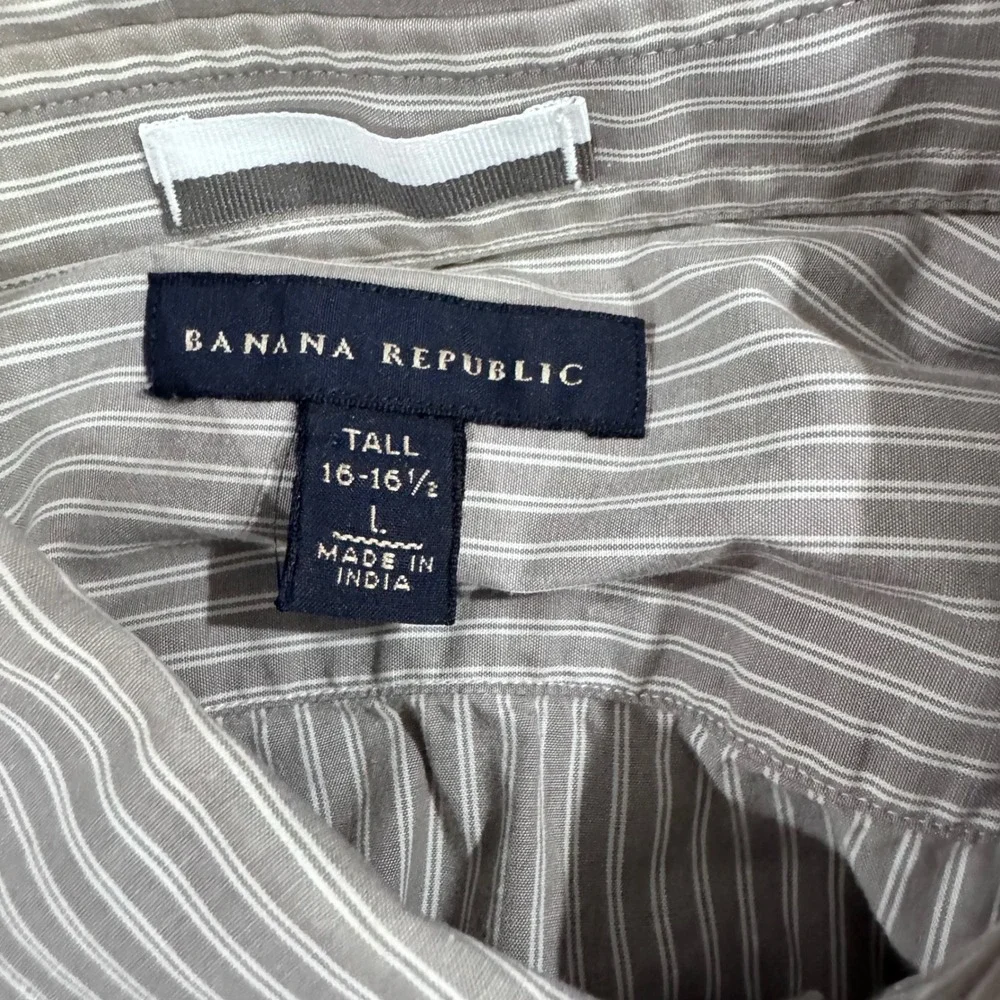 Banana Republic  Mens L Tall Gray Pinstripe Button Down Shirt Long Sleeve Pocket